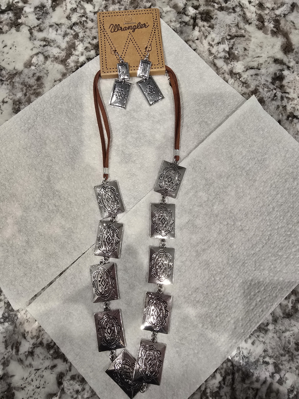 Wrangler Silver Statement Necklace & Earring Set